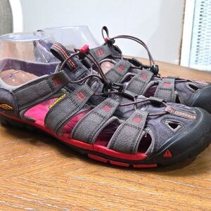 Keen Clearwater CNX Sandals Mensl Waterproof Hiking Outdoor Size 11.5